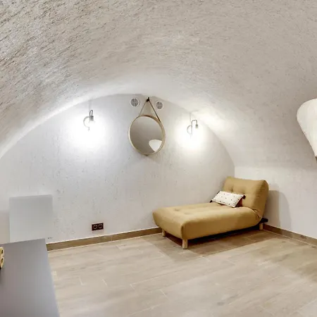 Apartment 149 Christophe - Superbe A Paris